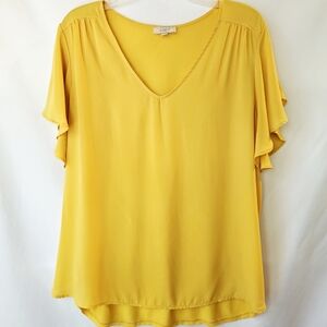 LOFT Mixed Media Flutter Sleeve Blouse – Size XL – Yellow V-Neck with Ruched Det